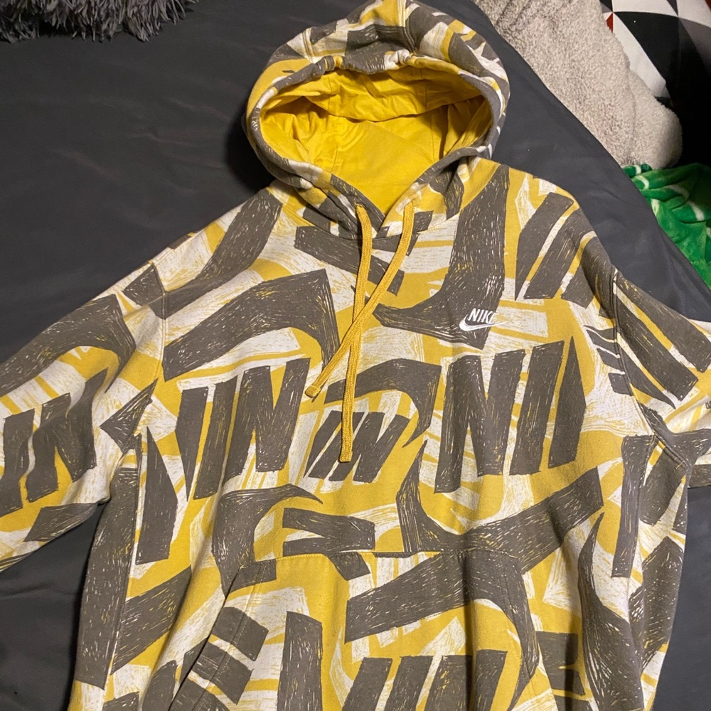 Nike hoodie